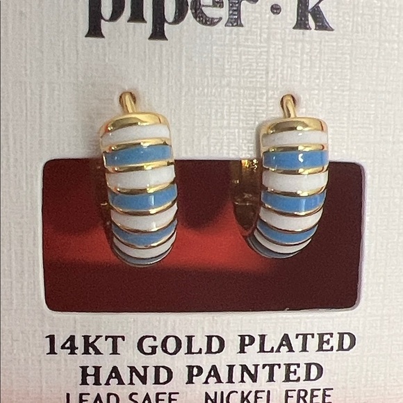 Piper K | Gold Hand Painted Earrings - Picture 6 of 6